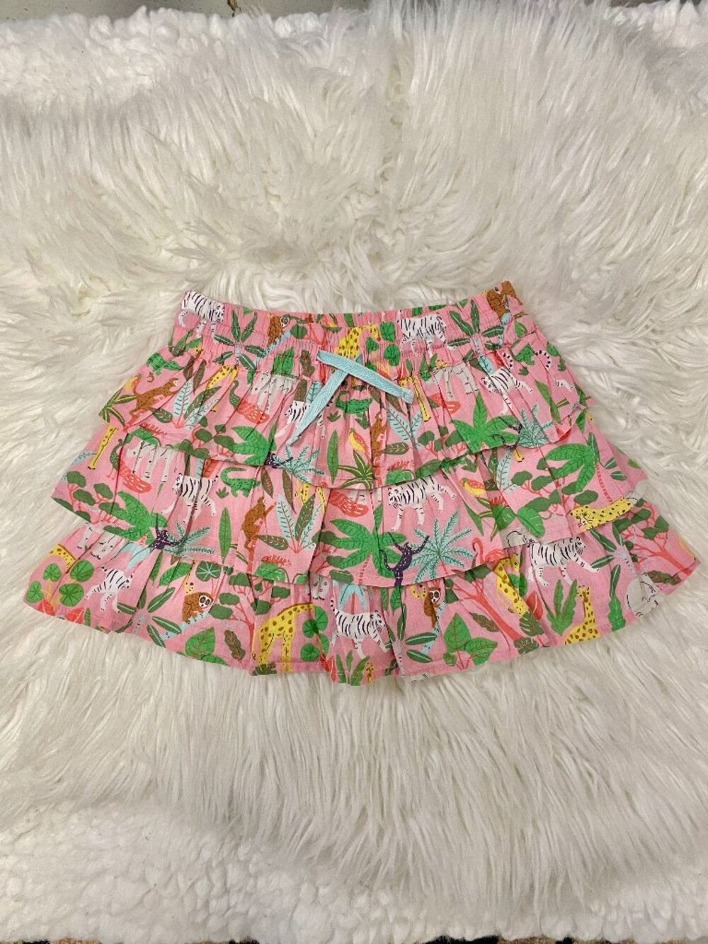 Mini Boden jungle print ruffled skort
